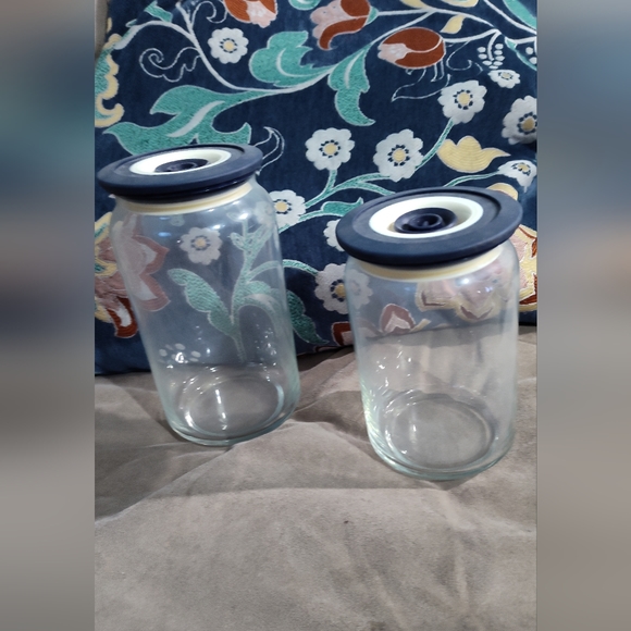 Glass jars with suction rubber top - Picture 2 of 4